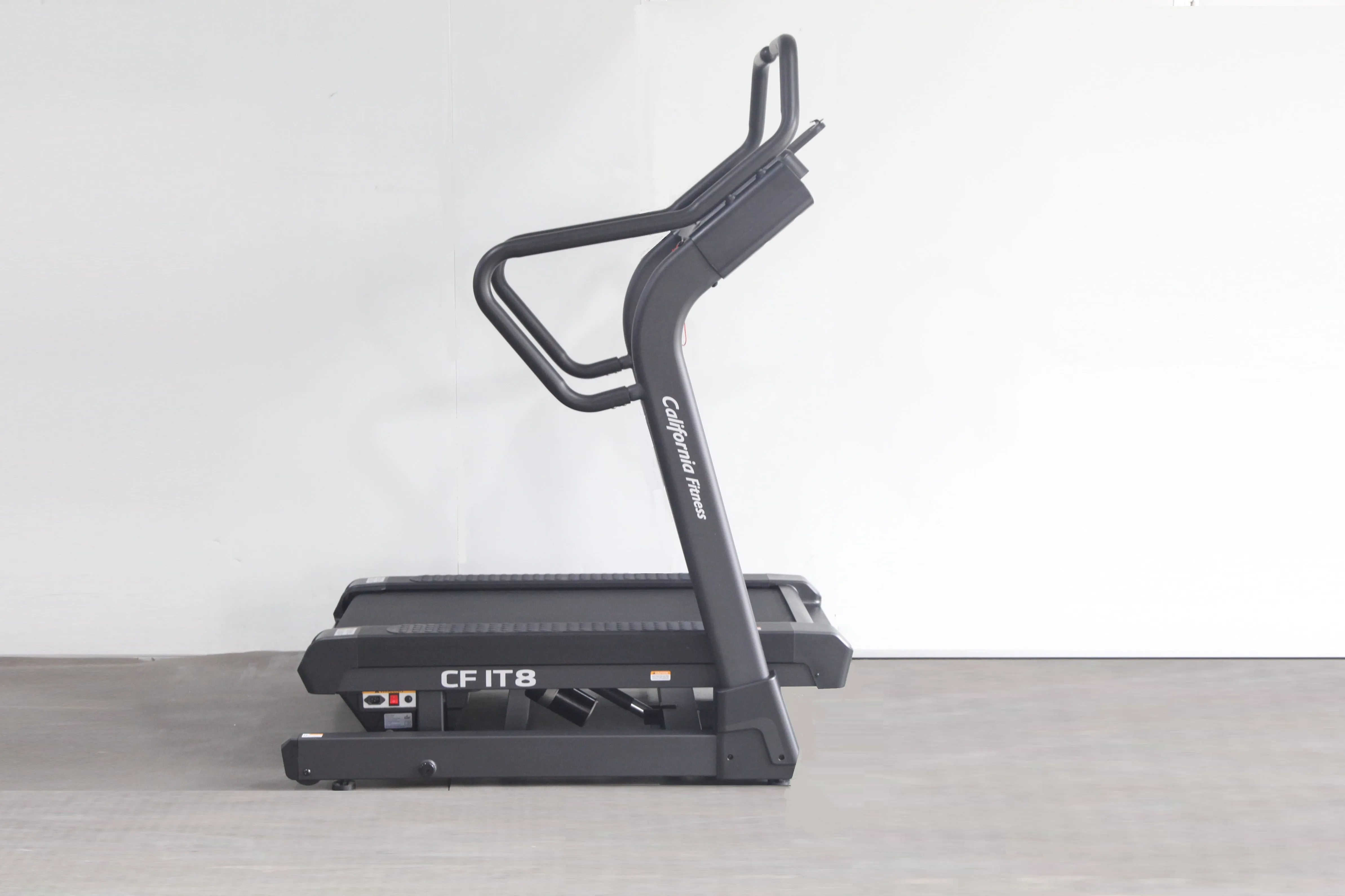 California Fitness IT8 Incline Trainer Treadmill (🎉NEW YEAR'S SALE)