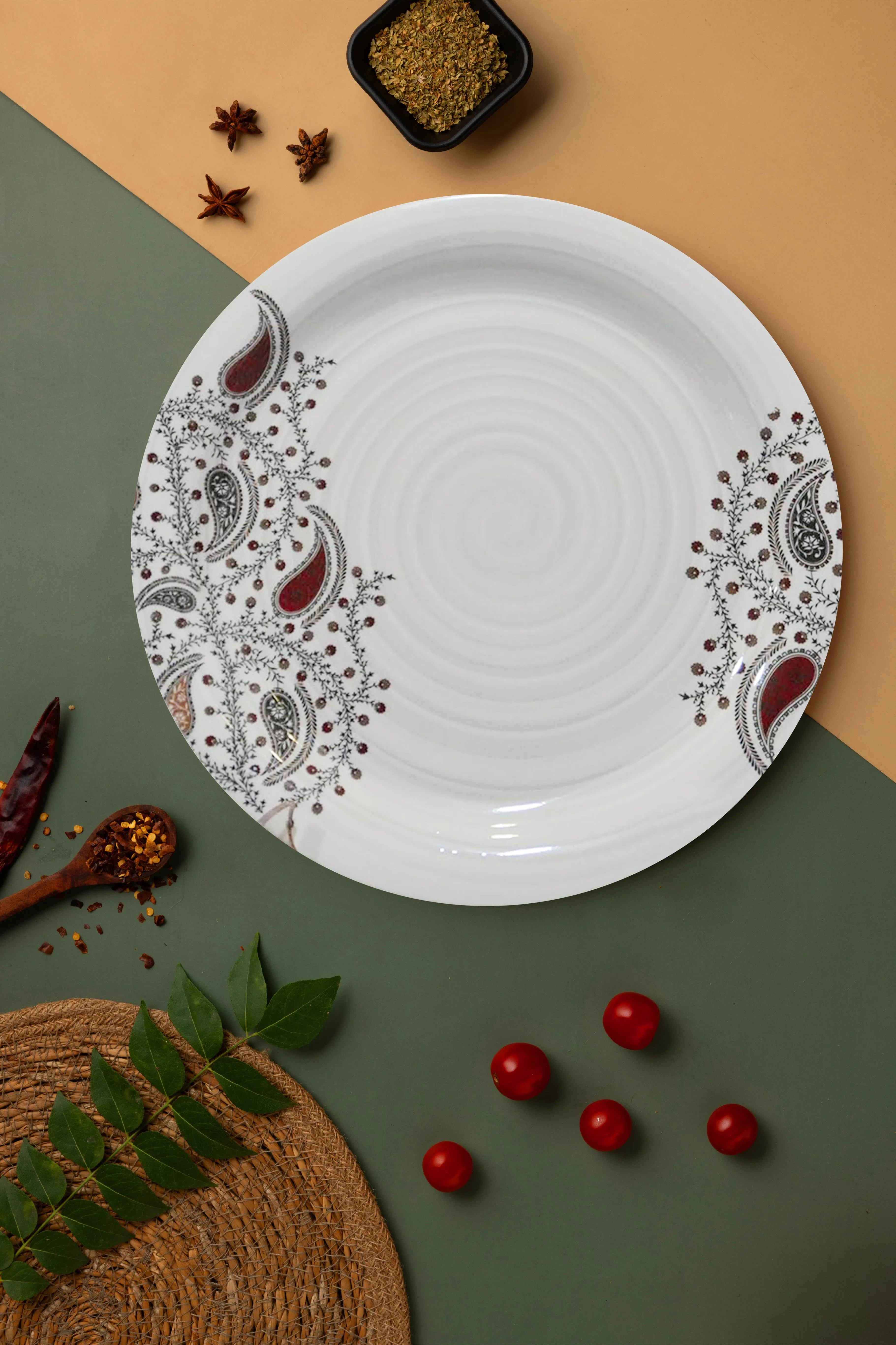 Exclusive 11" Dinner Plate Melamine Classic. (4035)