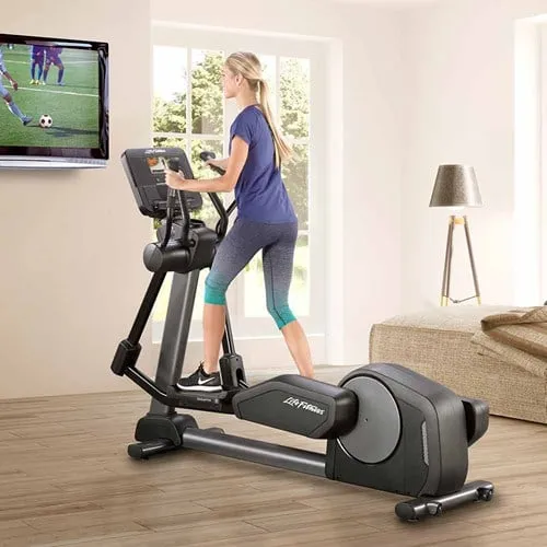 Life Fitness Club Series   Elliptical